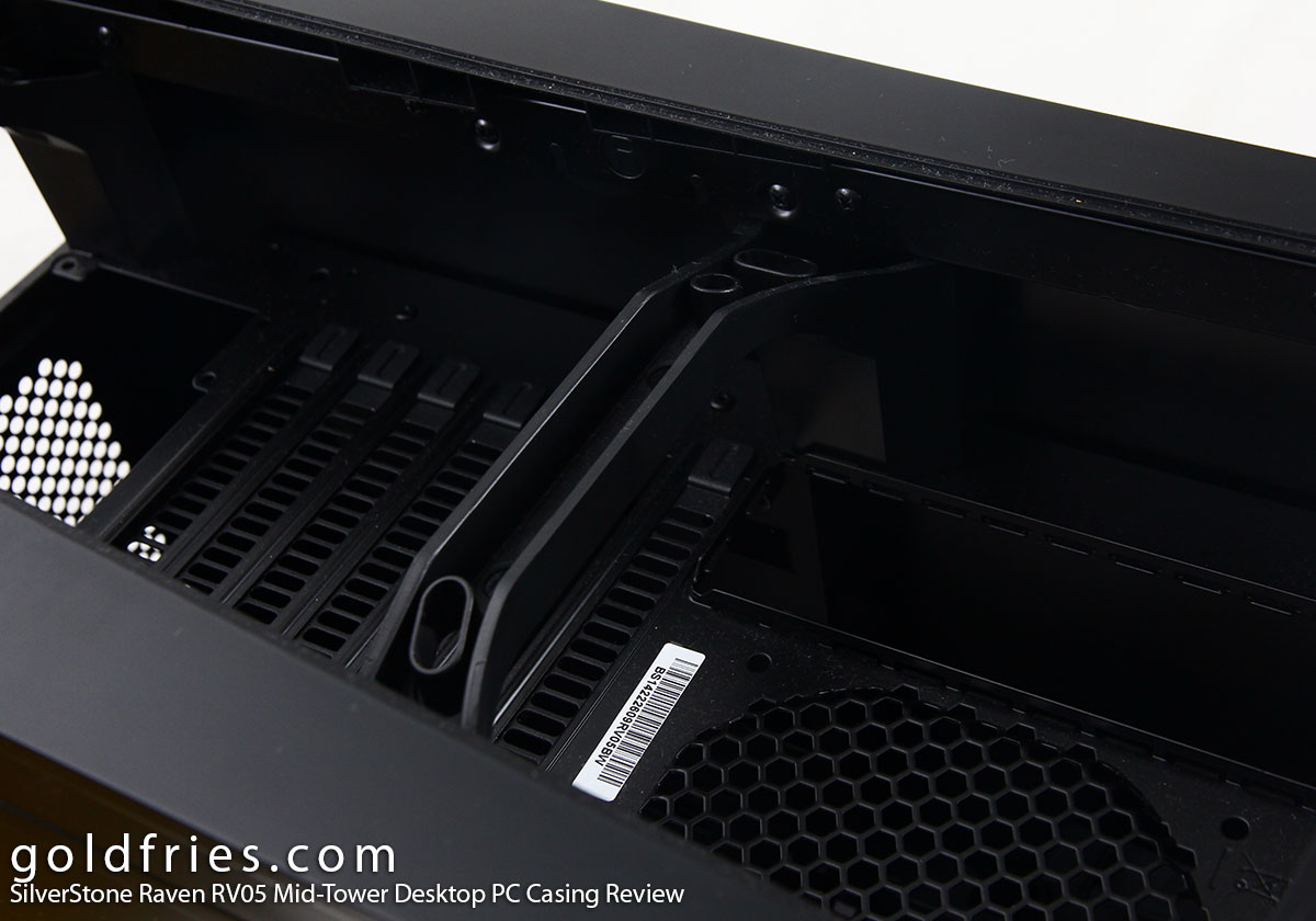 SilverStone Raven RV05 Mid-Tower Desktop PC Casing Review