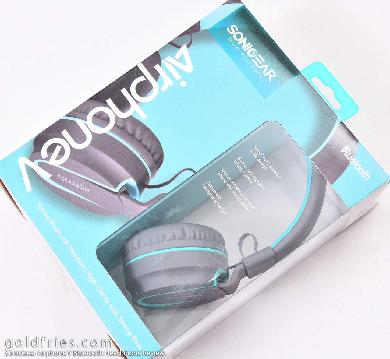 SonicGear Airphone V Bluetooth Headphone Review