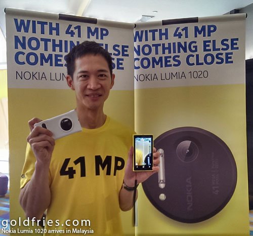 lumia01